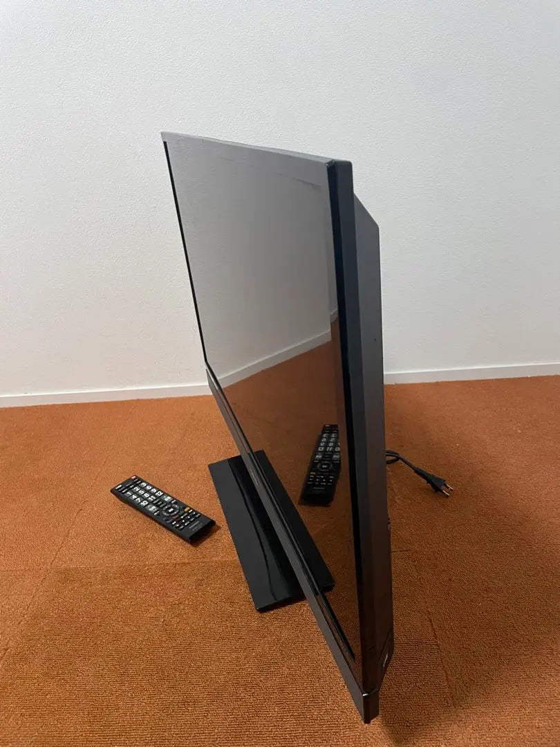 TOSHIBA LED 32V LCD TV 32S5