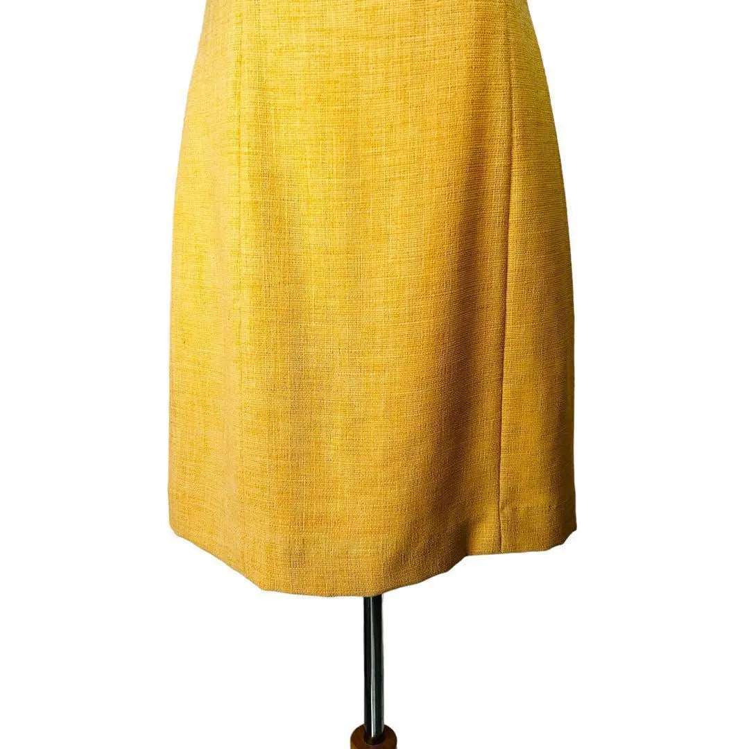 Conjunto de una pieza y chaqueta BOWLER, manga corta, amarillo, con cinturón