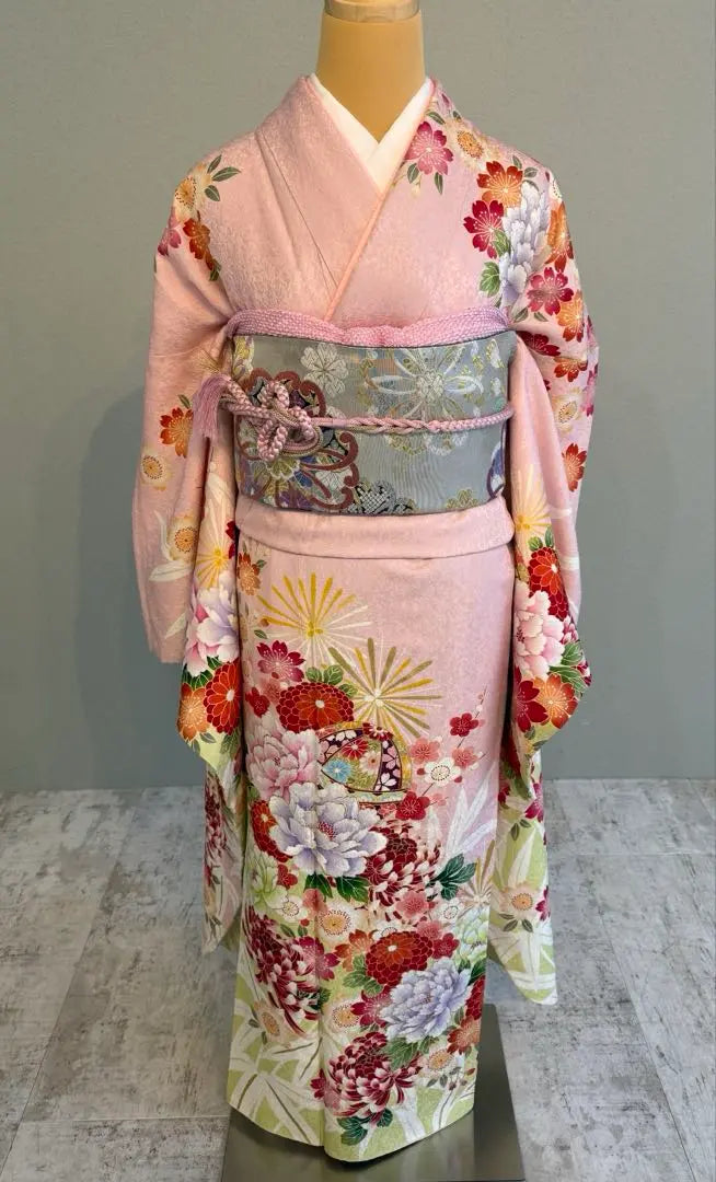 Very popular, dull pink, cute, furisode, full set, pure silk