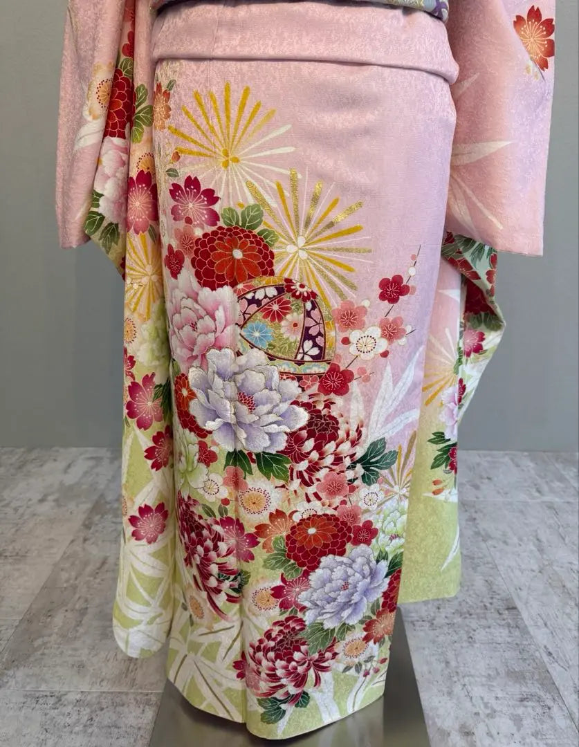 Very popular, dull pink, cute, furisode, full set, pure silk