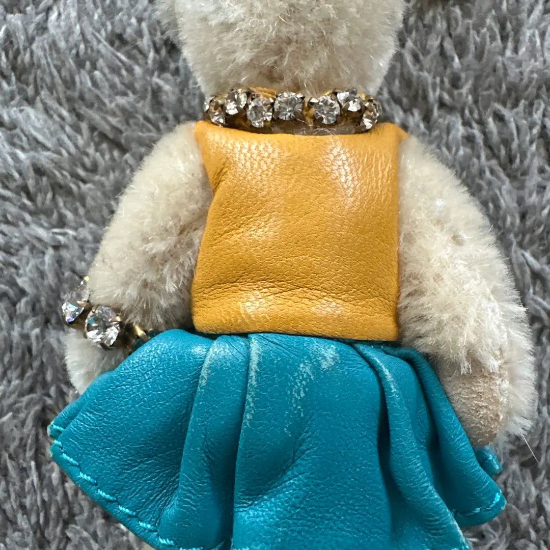 Official rare [PRADA] Prada Bear Charm Bear Keychain Bear Teddy