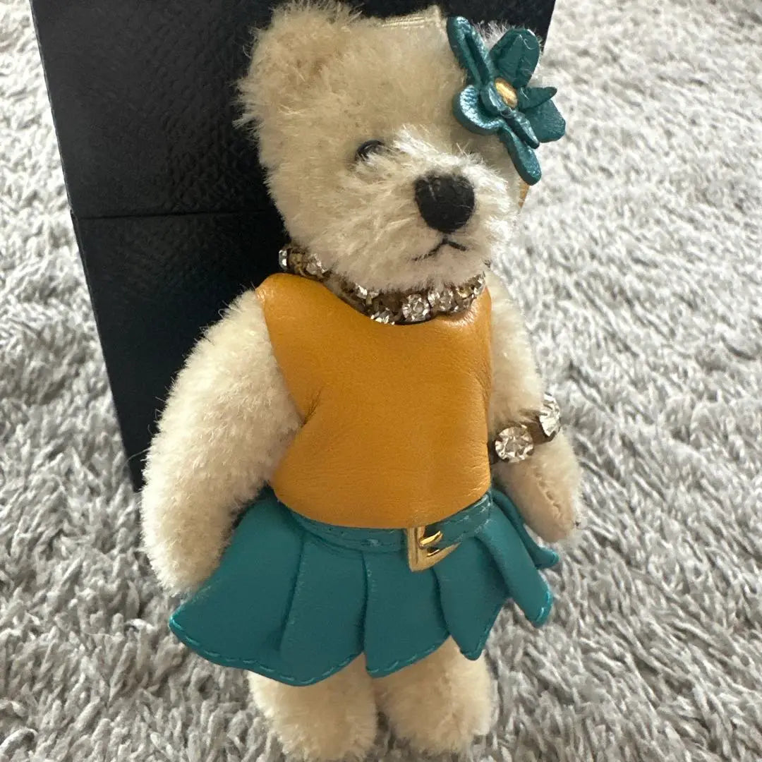 Official rare [PRADA] Prada Bear Charm Bear Keychain Bear Teddy