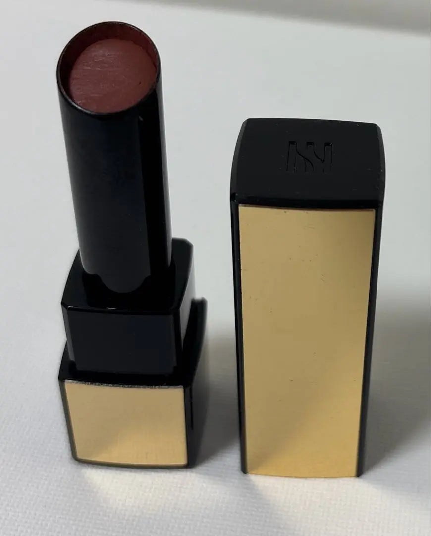 HERA Lipstick Rouge Classic 479 City Brown