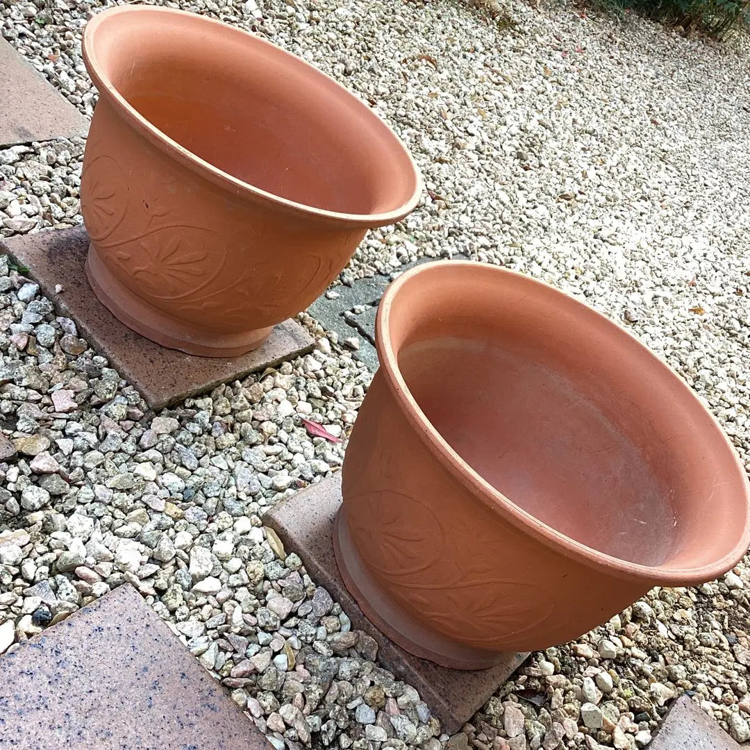 Terracotta Flowerpot Set of 2 Gardening Planter