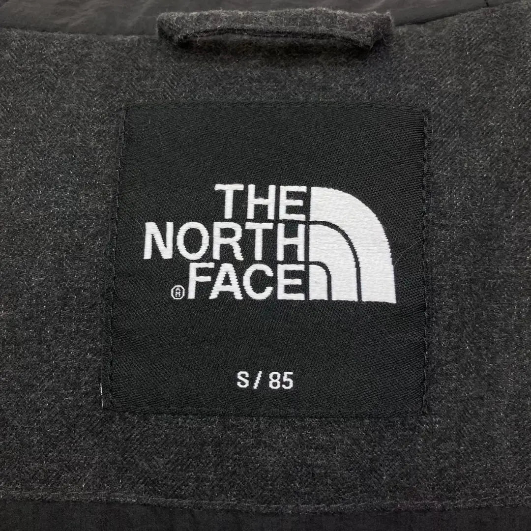 Abrigo de plumas con capucha North Face gris carbón para mujer talla S