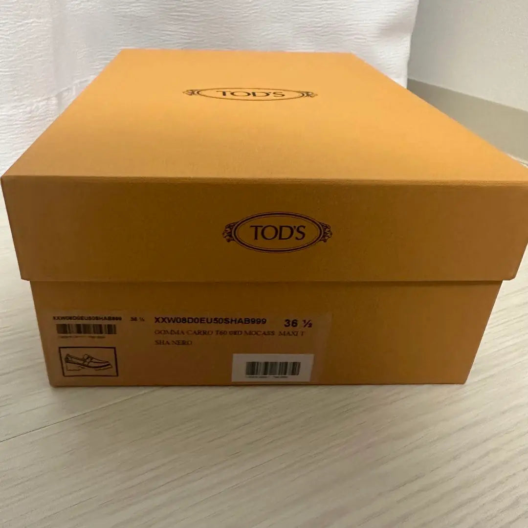 New and unused TOD'S black leather loafers