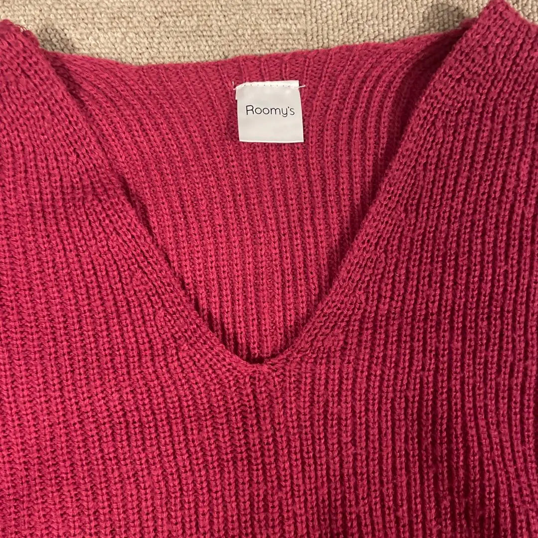 Roomy's Berry Pink Low Gauge V-Neck Knit