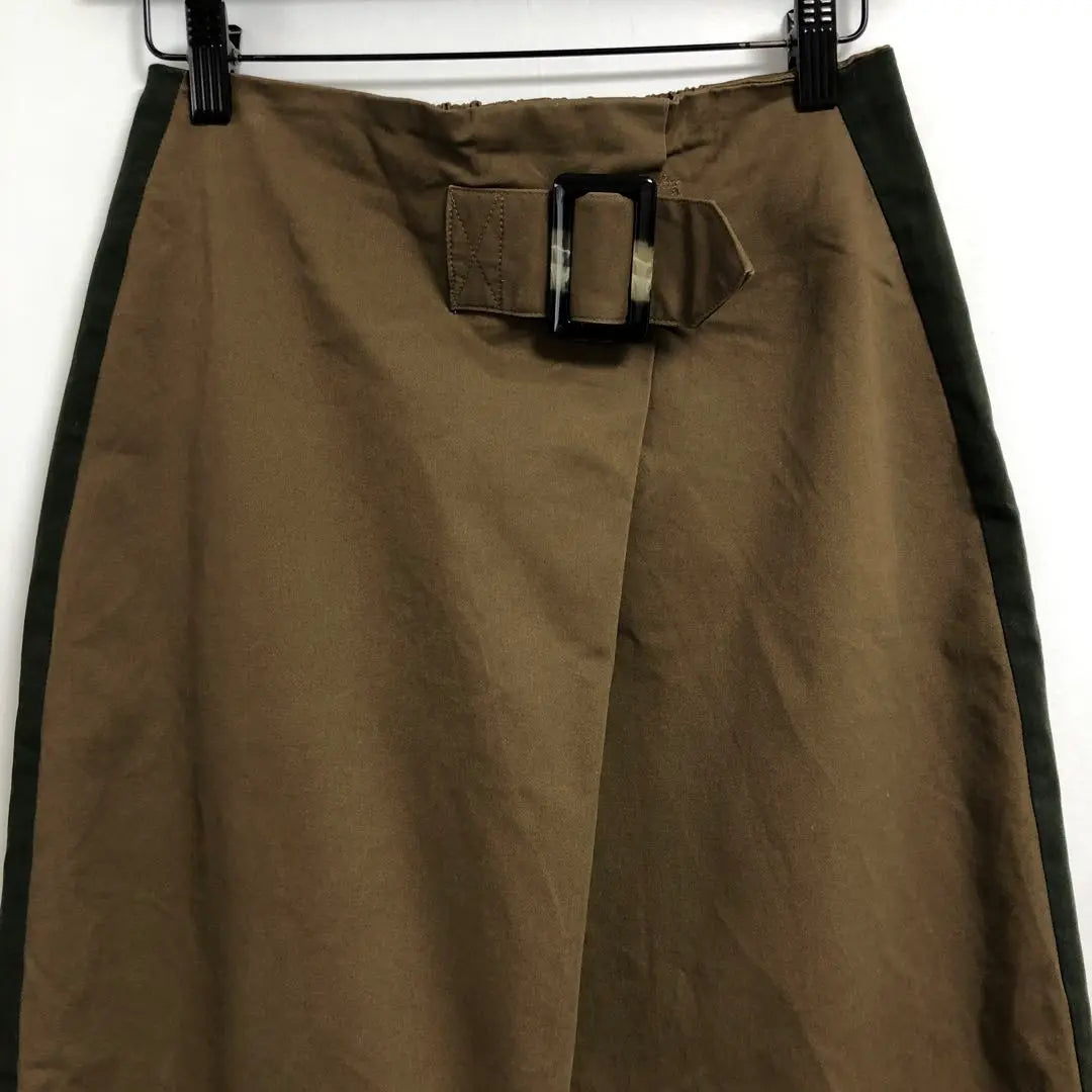 ⭐️ Beautiful condition Lamiral (M) two-tone long skirt, cotton, buckle, elastic waist