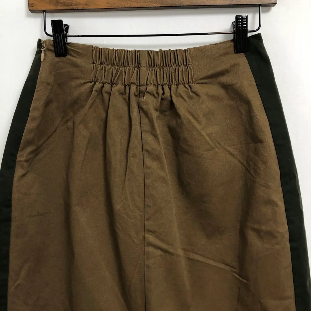 ⭐️ Beautiful condition Lamiral (M) two-tone long skirt, cotton, buckle, elastic waist