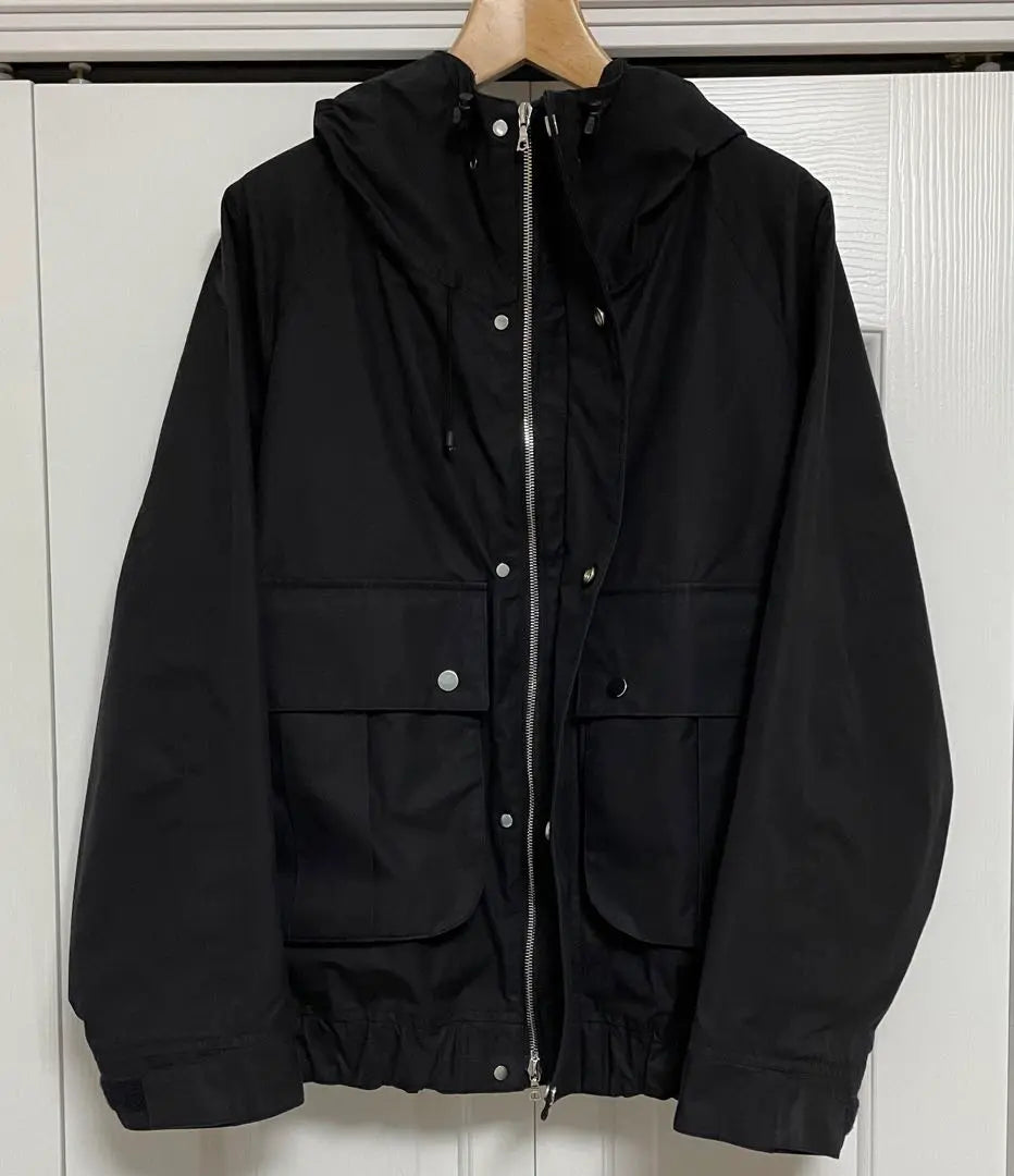 [New and unused] All-weather cloth hooded hunter jacket