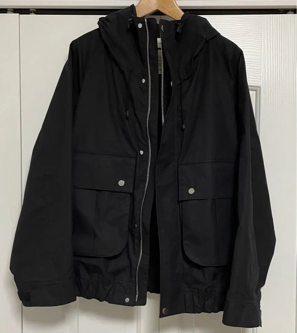 [New and unused] All-weather cloth hooded hunter jacket