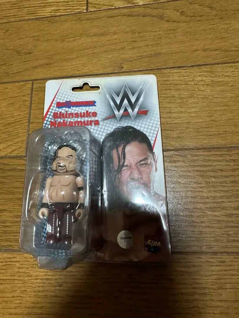 WWE Shinsuke Nakamura BE@RBRICK Nakamura Shinsuke Nuevo y sin uso