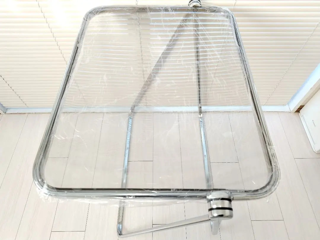 Piletti Reprodut / Mesa transparente plegable Pria Folding