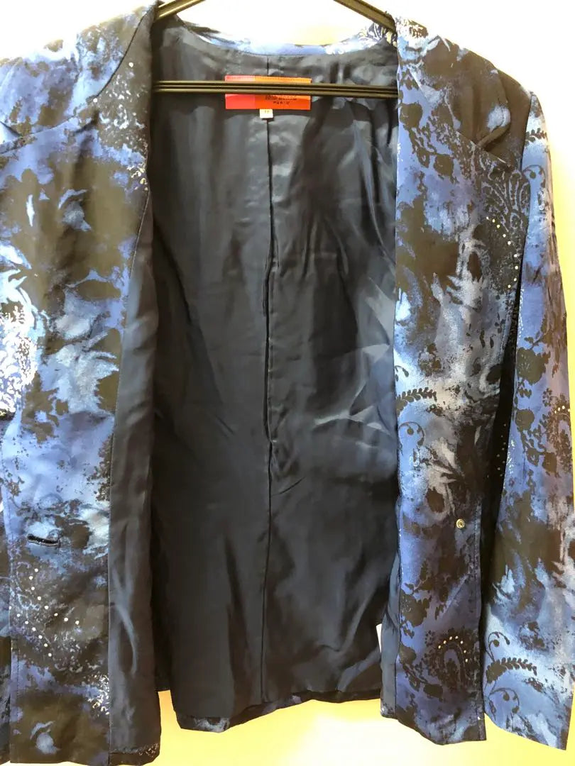 ungaro 100% silk all over pattern jacket size 11