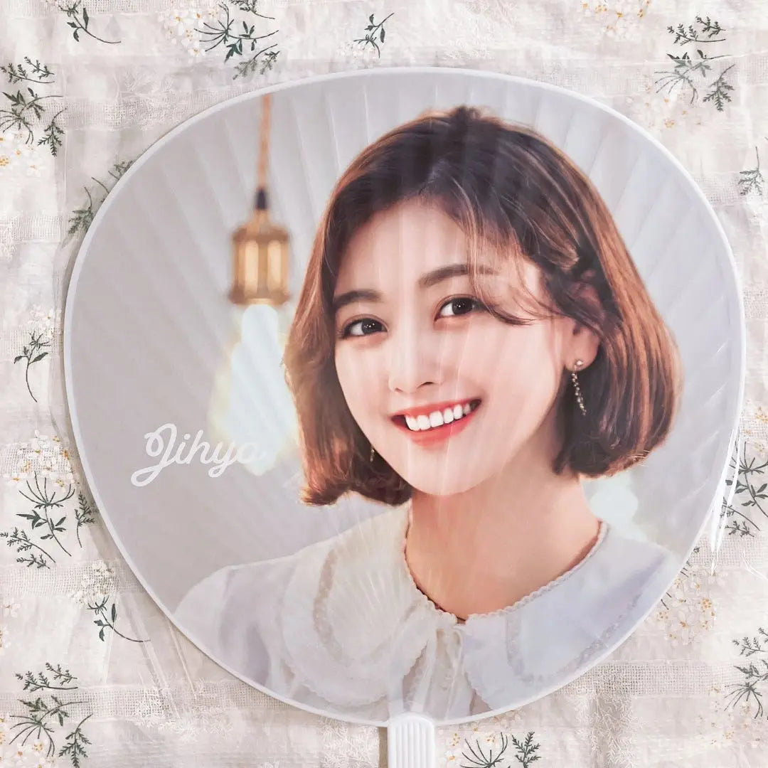 New ♡ TWICE Jihyo TWICELIGHTS Fan Live Goods