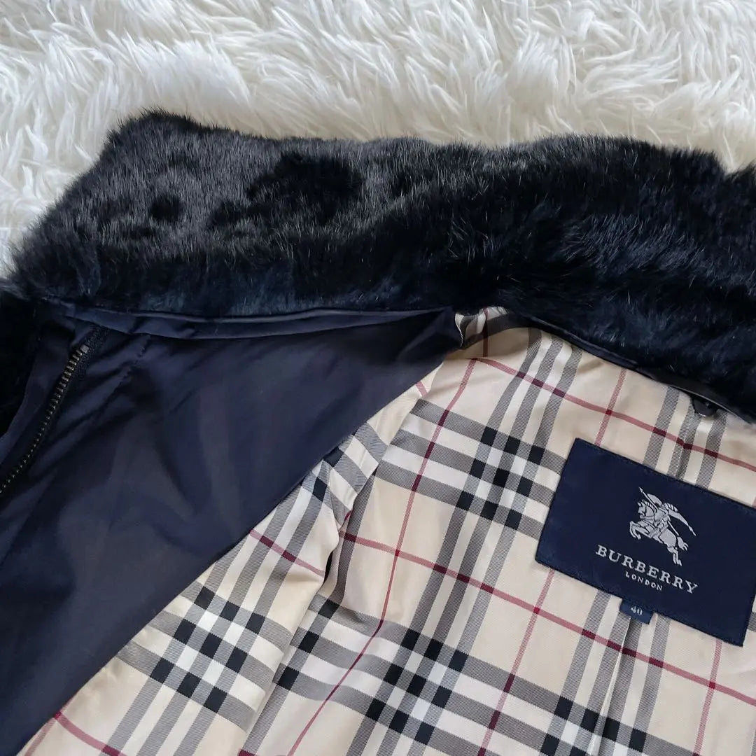 Rare ✨ [Burberry London] Rabbit Farbelt 2WAY Catest Coat Black Nova check | 希少✨【バーバリーロンドン】ラビットファーベルト2way中綿コート黒ノバチェック