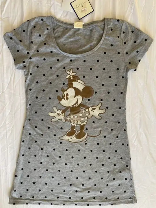 Con camiseta y etiqueta de Disney Minnie | ディズニー・ミニーTシャツ・タグ付