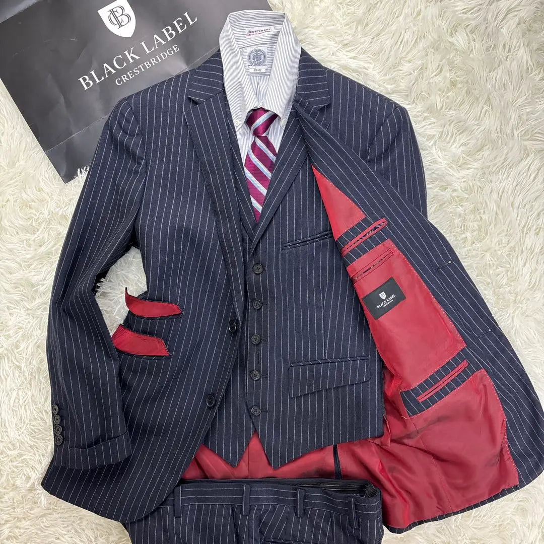 Unused ★ Black Label Crest Bridge Suit Sleep Piece 36R Make Makeow Table | 未使用級★ブラックレーベルクレストブリッジ スーツ スリーピース 36R 水牛釦