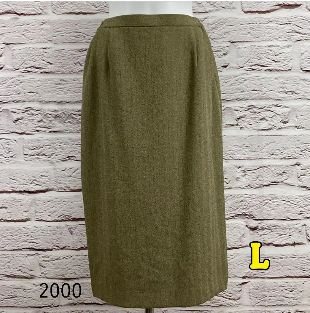 ☆ R61149P ☆ Knee -length skirt size L