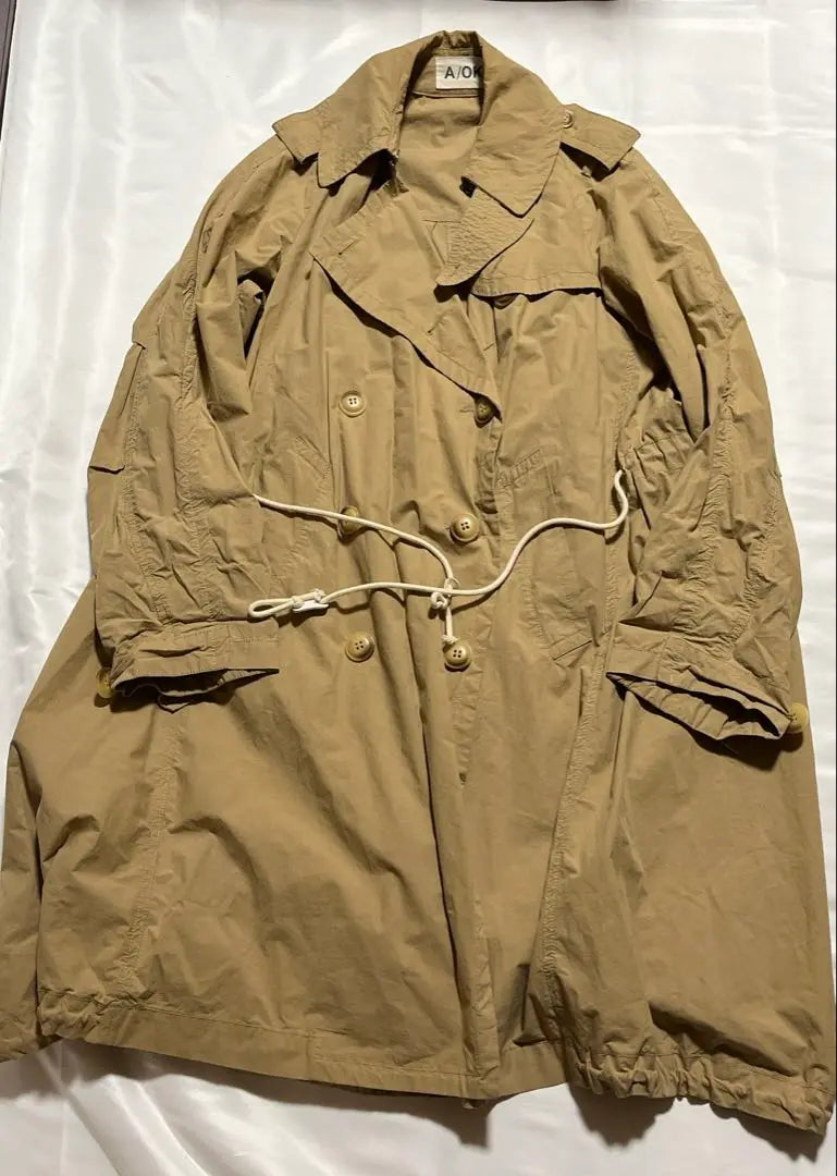 A/OK Trench Coat Beige