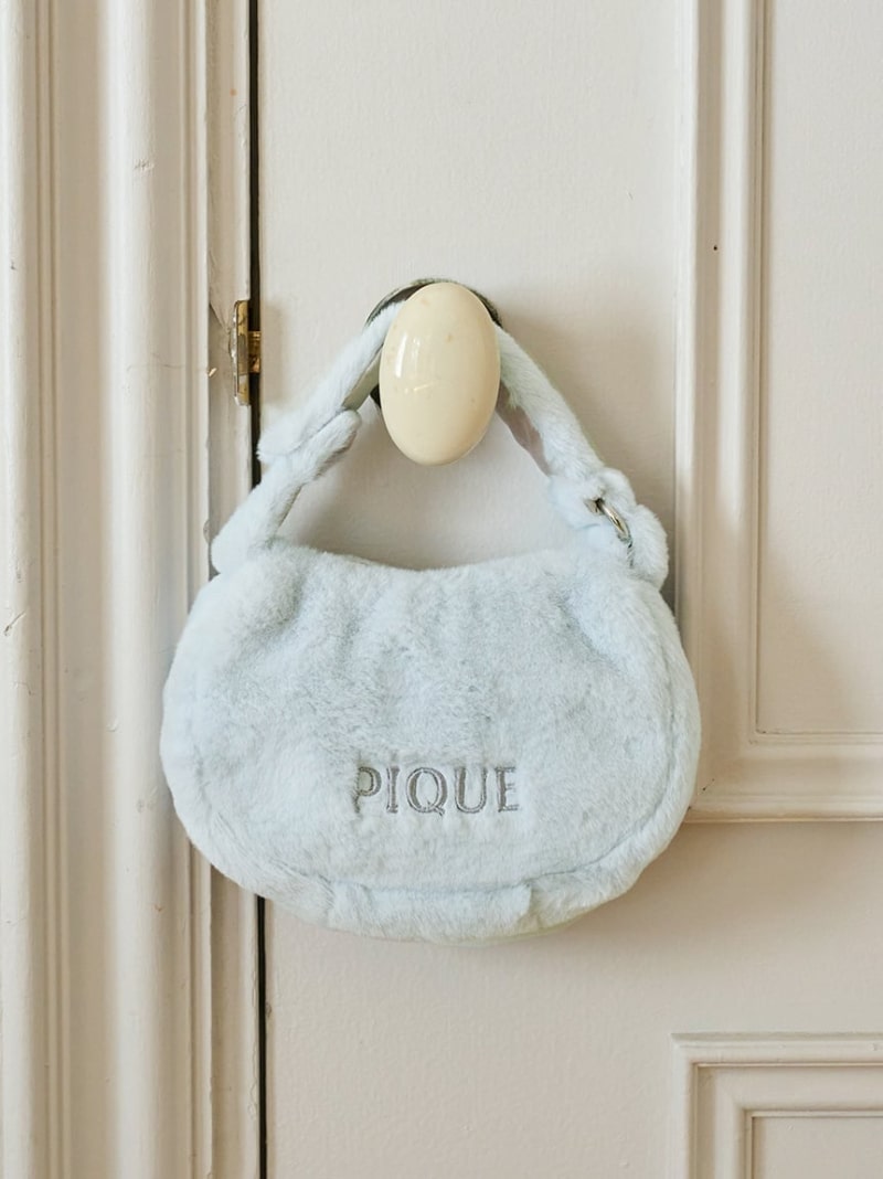 [SALE/30% OFF] [Limited Colors Available] Eco Fur Handle Pouch gelato pique Wallet, Pouch, Case Pouch, White, Pink, Blue [RBA_E] [Rakuten Fashion]